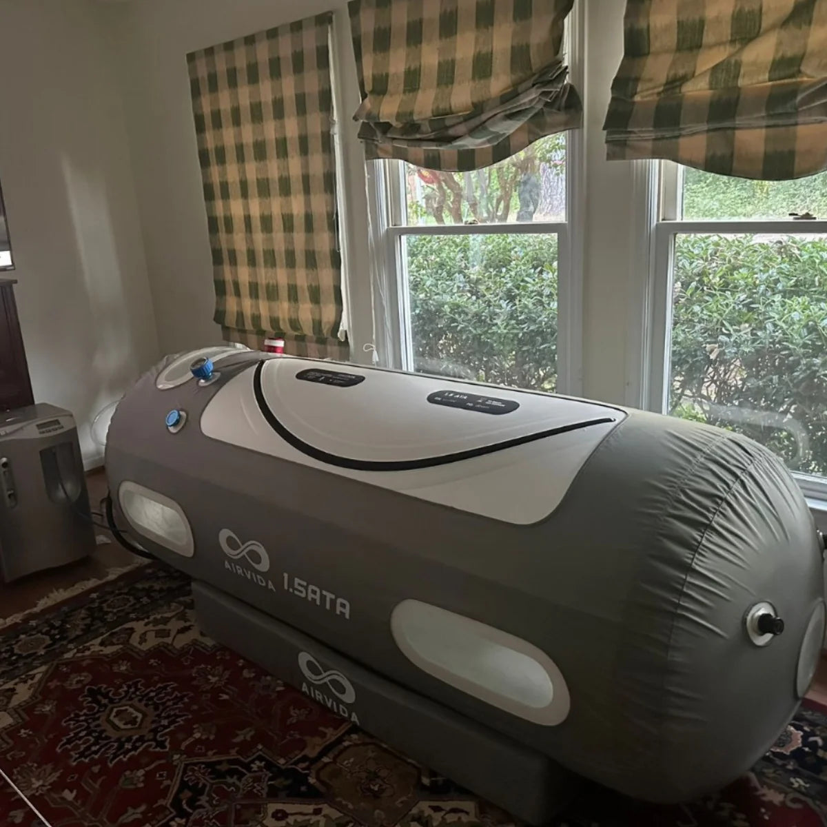 Airvida  1.2-1.5 ATA Portable Lying Hyperbaric Chamber